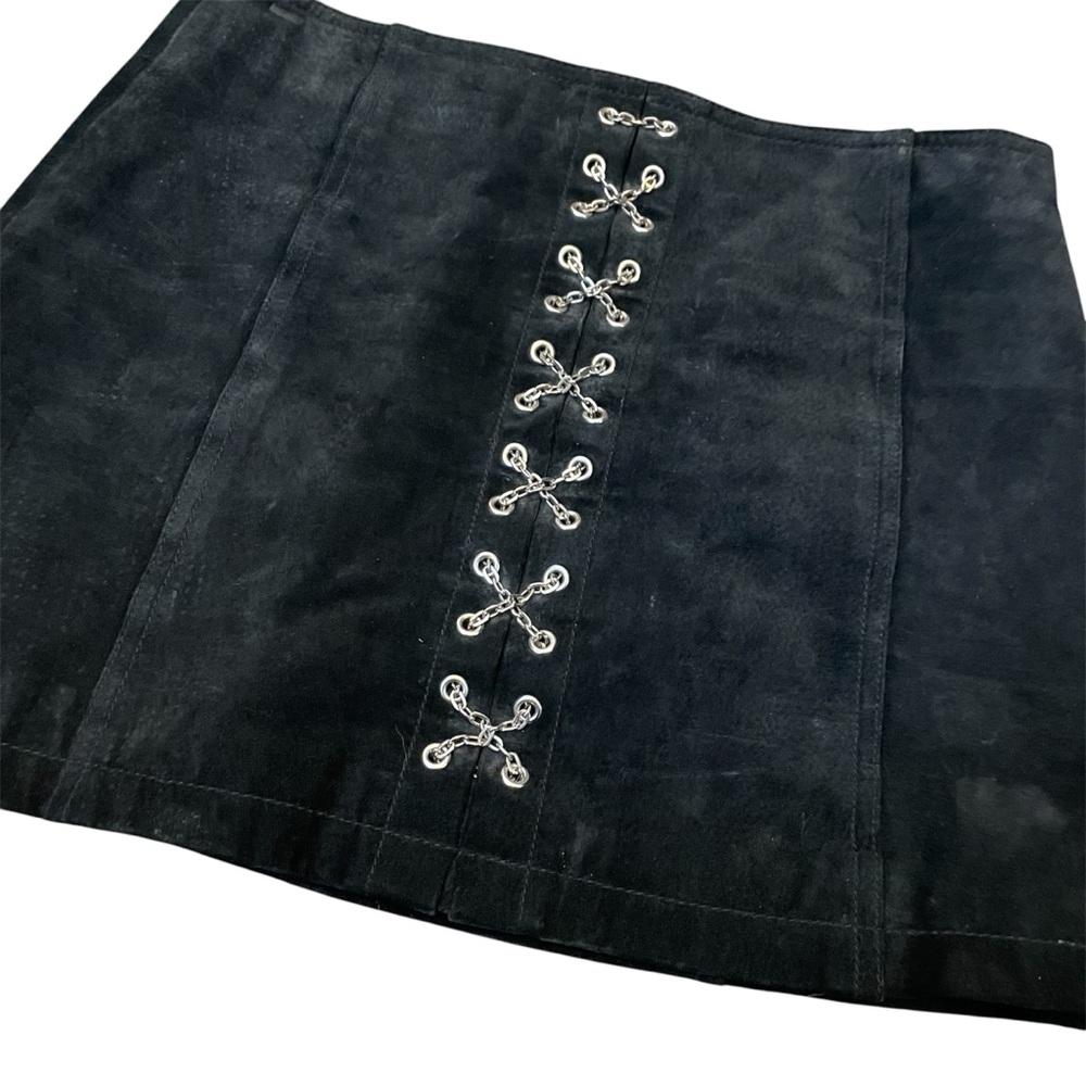 Wilson’s Leather Maxima Y2K Chain Lace Up Goth Biker mini skirt - Picture 3 of 9